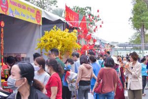 Hình ảnh Phiên chợ Xuân nghĩa tình tại Bệnh viện Quân y 175